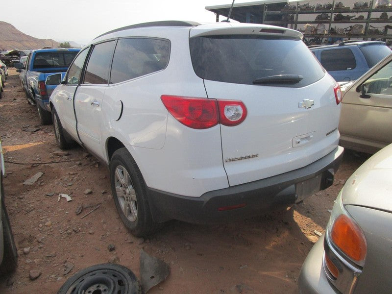 Used Wheel fits: 2009 Chevrolet Traverse 18x7-1/2 aluminum Grade A