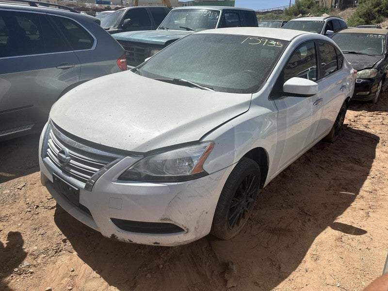 Used Right Headlight Assembly fits: 2014 Nissan Sentra halogen with LE