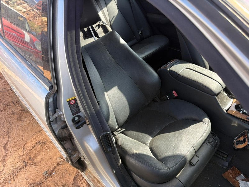 Used Front Right Seat Front fits: 2003 Mercedes-benz Mercedes s-class 