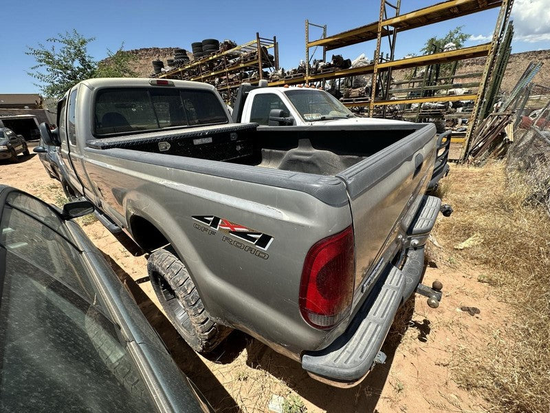 Used Transfer Case Assembly fits: 1999 Ford F250SD PICKUP manual shift