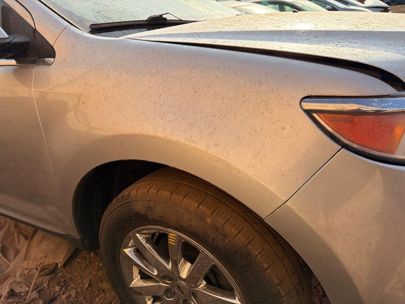 Used Front Right Fender fits: 2012 Ford Edge Front Right Grade A