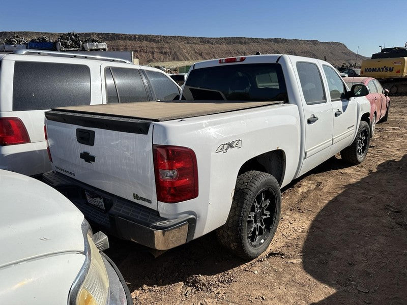 Used Front Bumper Assembly Front fits: 2011 Chevrolet Silverado 1500 p