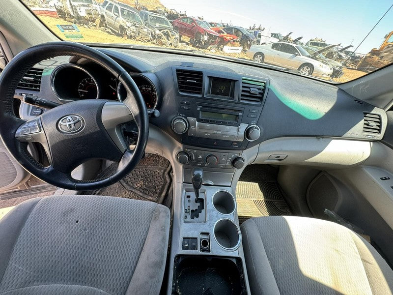 Used Transfer Case Assembly fits: 2009 Toyota Highlander gasoline Grad