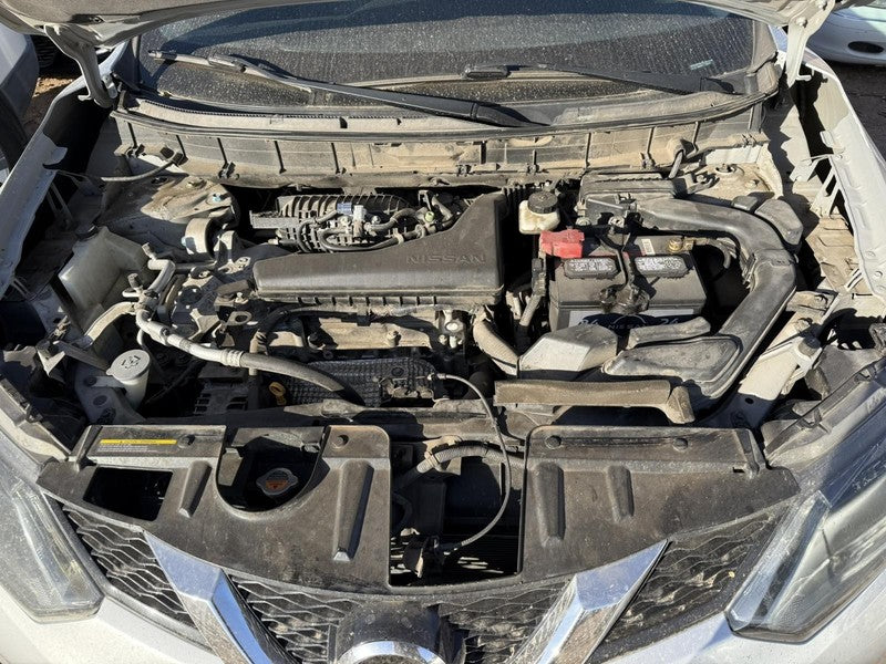 Used Right Headlight Assembly fits: 2015 Nissan Rogue VIN 5 1st digit 