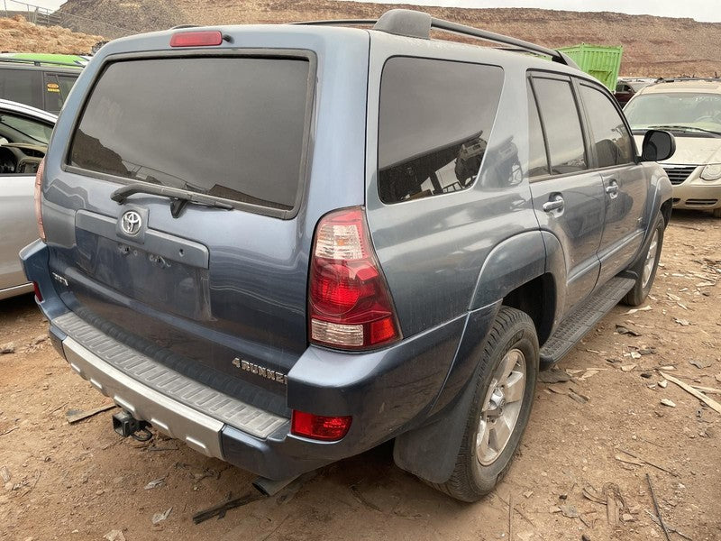 Used Right Tail Light Assembly fits: 2004 Toyota 4 runner Right Grade 