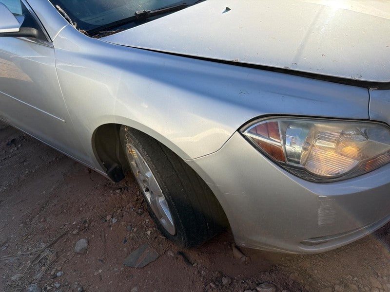 Used Front Right Fender fits: 2012 Chevrolet Malibu Front Right Grade 