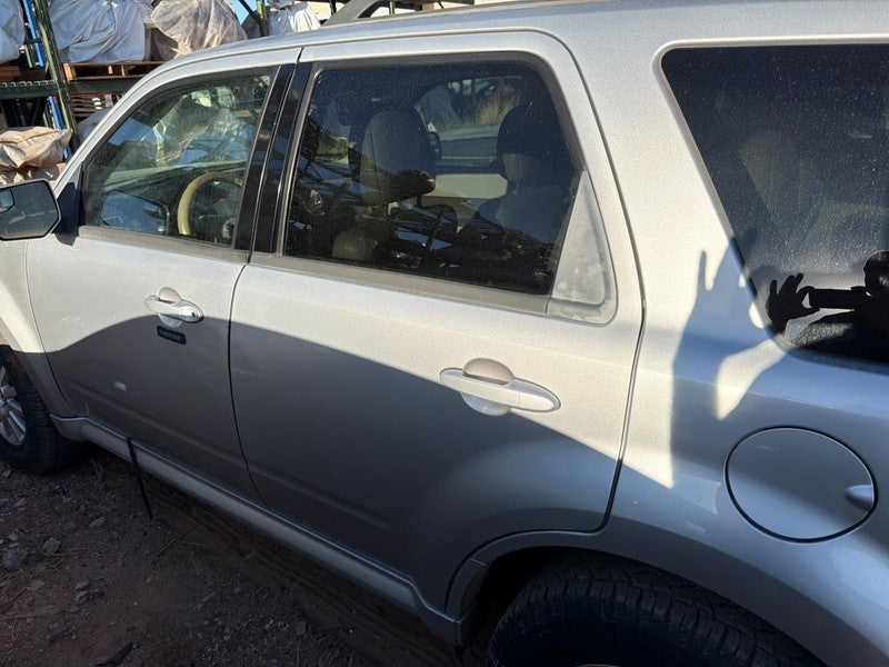 Used Rear Left Door Assembly Rear Side fits: 2010 Mercury Mariner elec