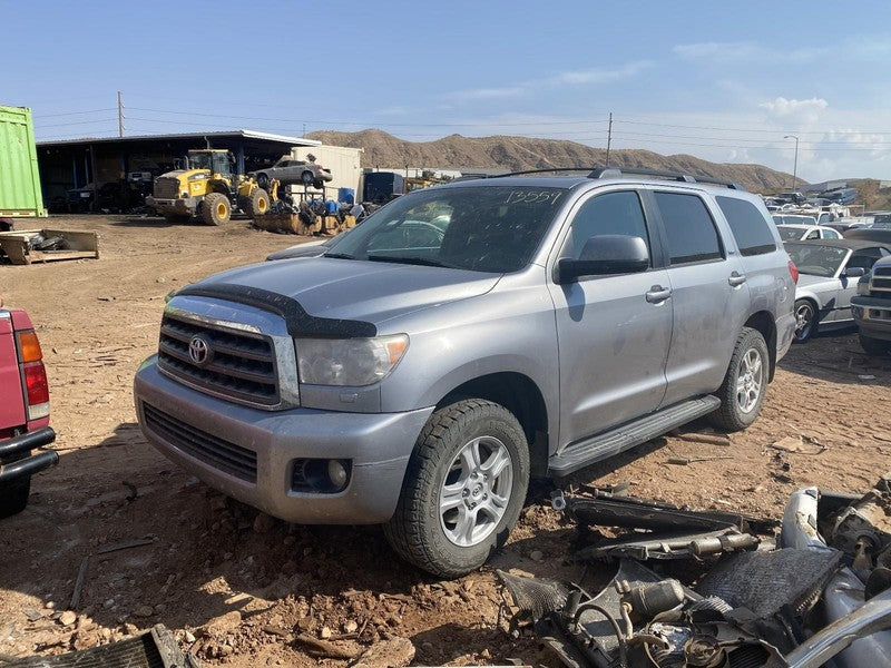 Used Right Door Mirror fits: 2012 Toyota Sequoia Power heated w/o powe