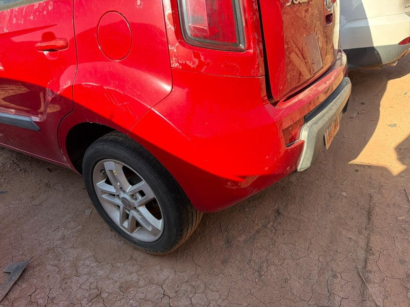 Used Rear Bumper Assembly Rear fits: 2011 Kia Soul w/o black ground ef