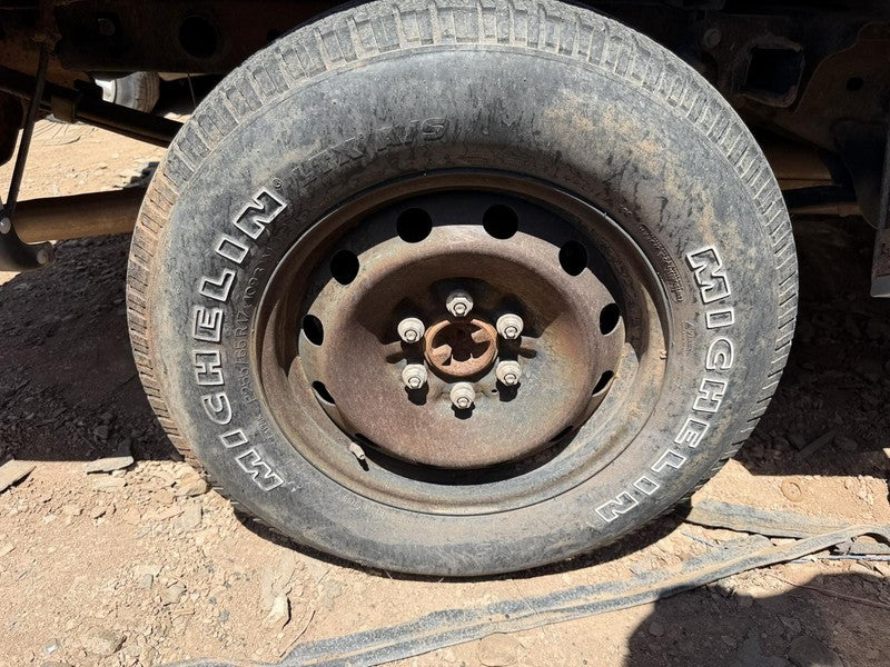 Used Wheel fits: 2008 Ford F150 PICKUP New Style 17x7-1/2 aluminum 5 s