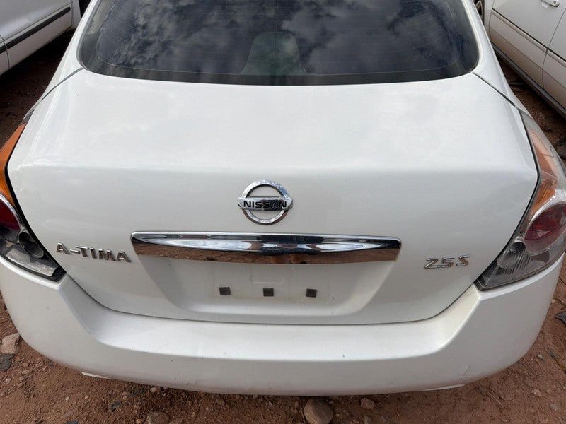 Used Deck Lid fits: 2012 Nissan Altima Sdn w/o spoiler w/o rear view c