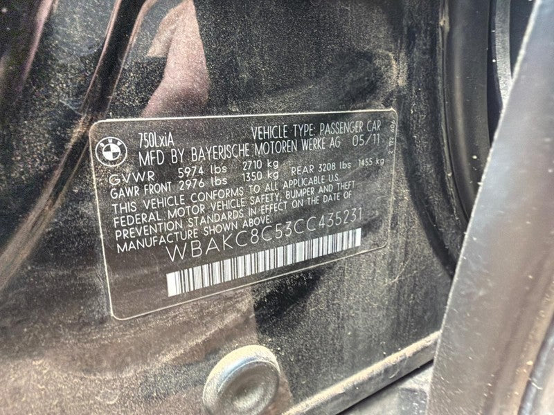 Used Front Right Seat Front fits: 2012 Bmw 750I bucket air bag leather