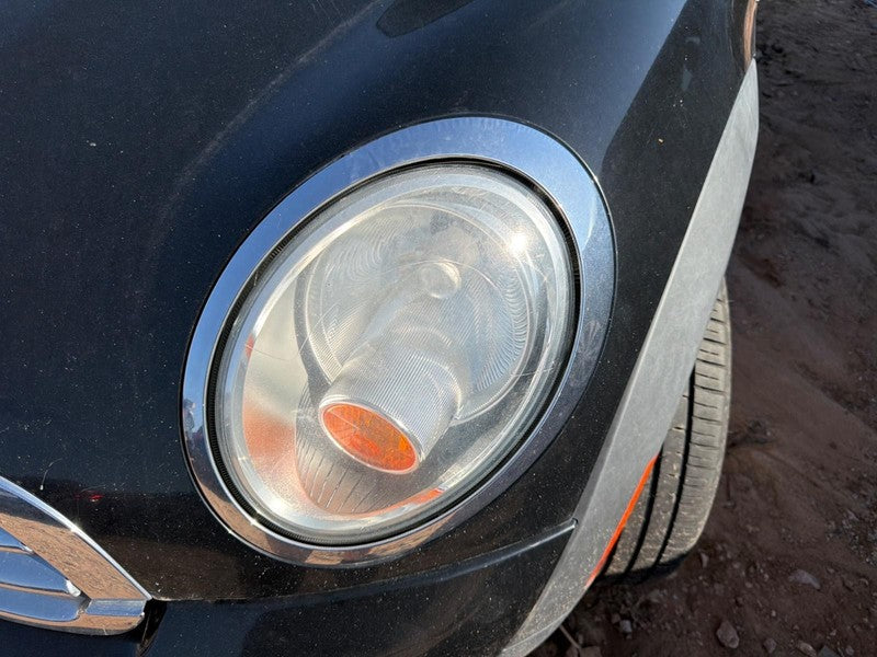 Used Left Headlight Assembly fits: 2013 Mini COOPER HT halogen yellow 