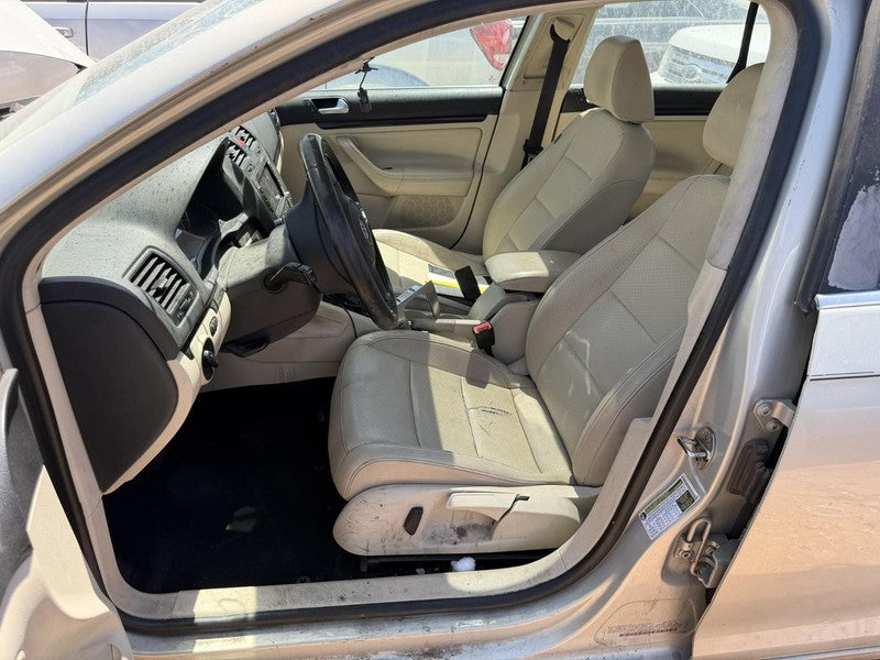 Used Seat Rear fits: 2010 Volkswagen Jetta Seat Rear Grade A