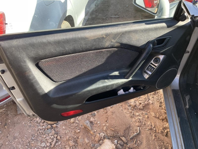 Used Left Tail Light Assembly fits: 2004 Hyundai Tiburon quarter panel