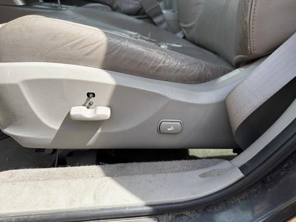 2009 - 2013 Subaru Forester Driver Side Front Seat bucket, leather, el