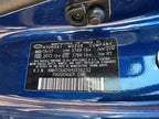 Used Right Headlight Assembly fits: 2017 Hyundai Veloster halogen w/pr