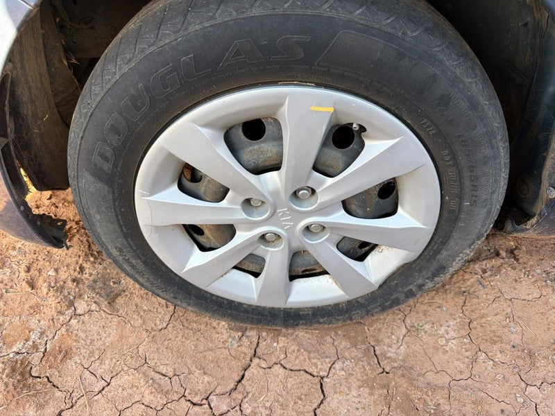 Used Wheel Cover fits: 2016 Kia Rio 15" 8 spoke Grade C