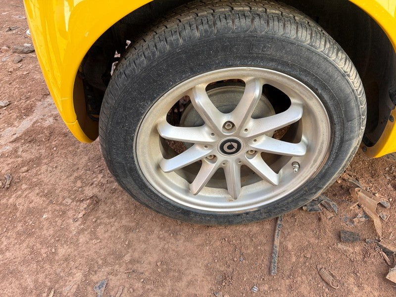Used Rear Wheel fits: 2014 Smart  15x5-1/2 rear alloy 9 spoke Rear Gra
