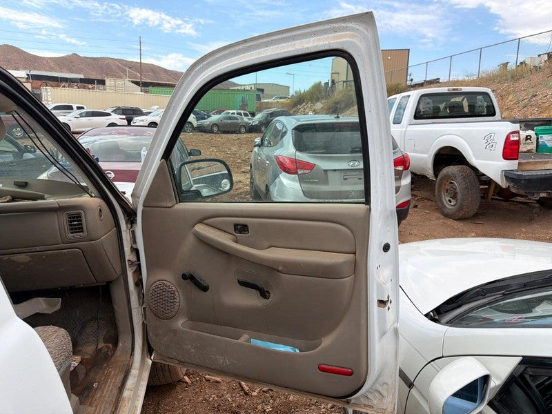 Used Door Assembly Fr fits: 2004 Chevrolet Silverado 2500 pickup Grade