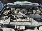 Used Right Headlight Assembly fits: 2003 Lincoln Navigator xenon HID h