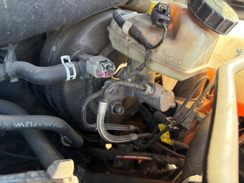Used Power Brake Booster fits: 2016 Chevrolet Cruze gasoline Grade A