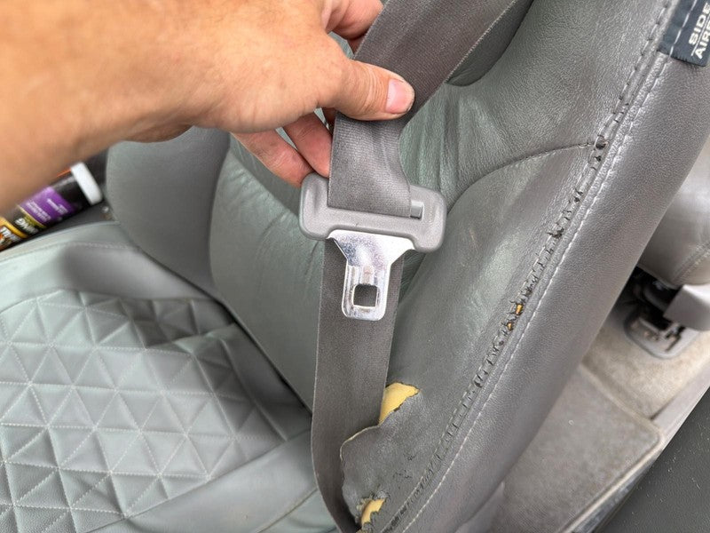 Used Front Left Seat Belt Front fits: 2008 Honda Odyssey bucket seat d