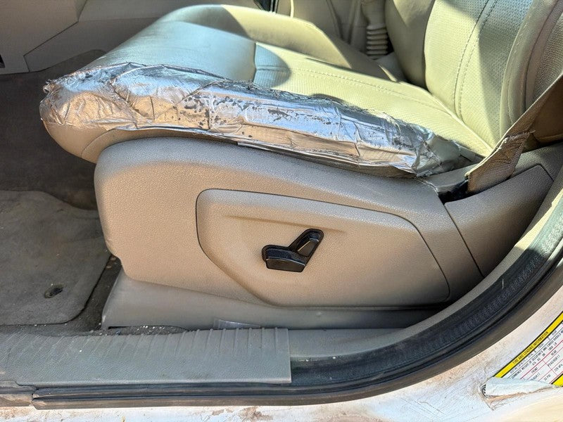 Used Front Left Seat Front fits: 2005 Jeep Grand cherokee without air 