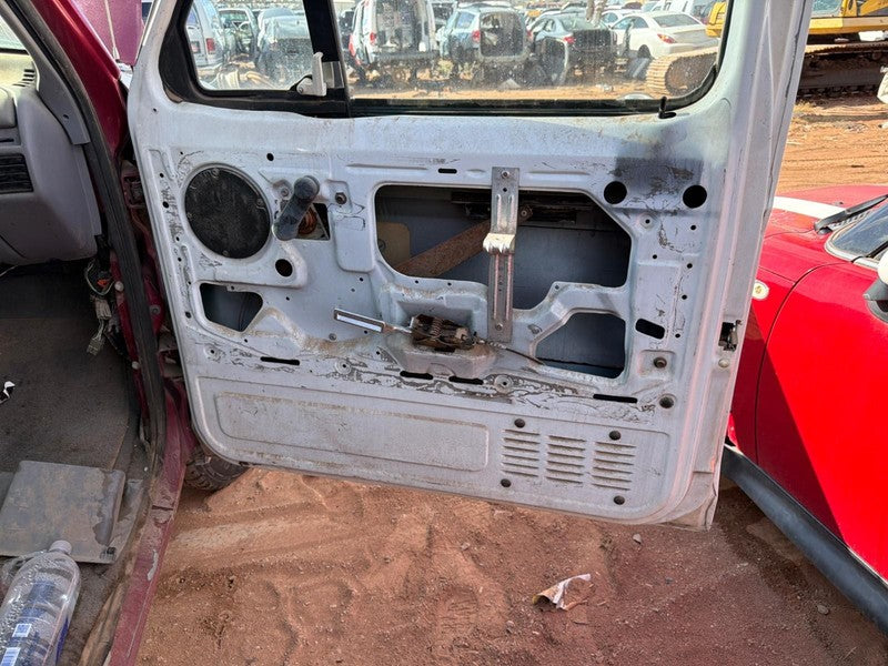 Used Front Right Door Assembly Front fits: 1995 Ford Bronco manual ped