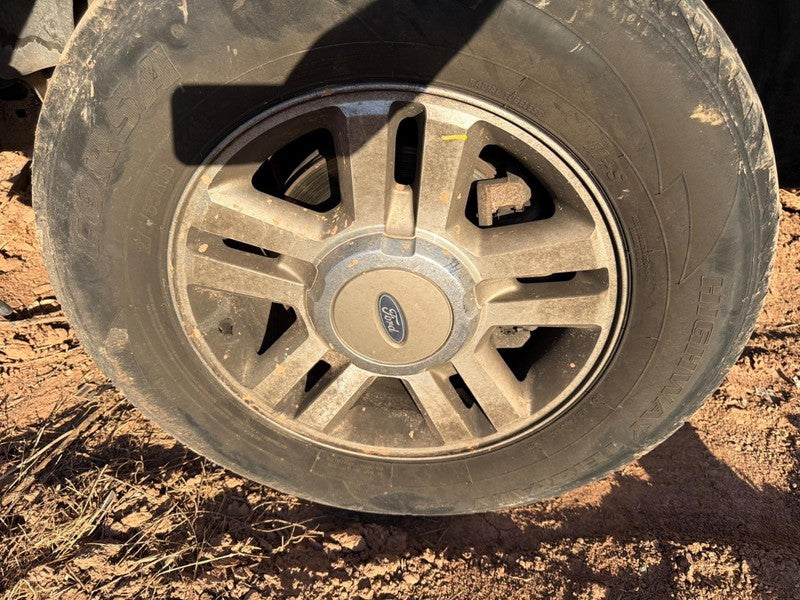 Used Wheel fits: 2007 Ford F150 PICKUP 18x7-1/2 aluminum 5 spoke split