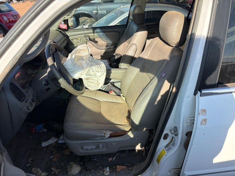 2005 - 2007 Toyota Sequoia Driver Side Front Seat bucket, leather, ele