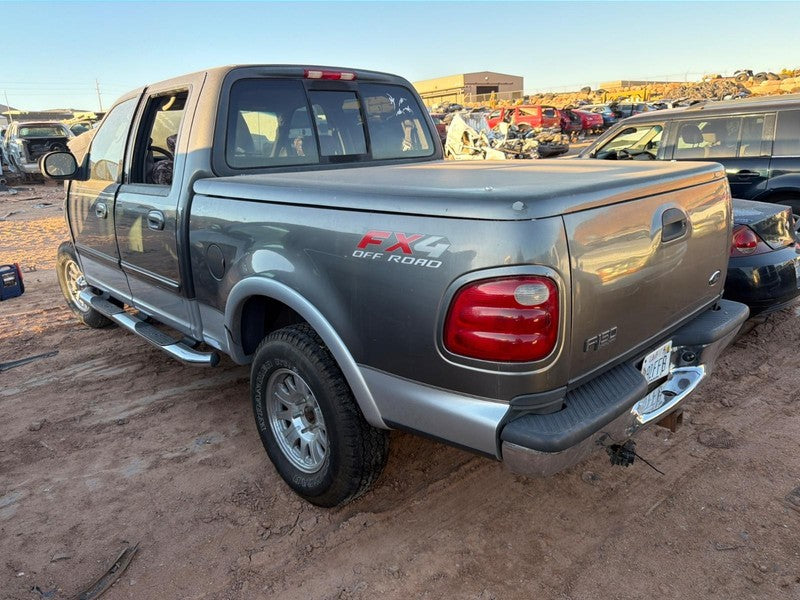 Used Rear Bumper Assembly Rear fits: 2003 Ford F150 PICKUP Heritage ch