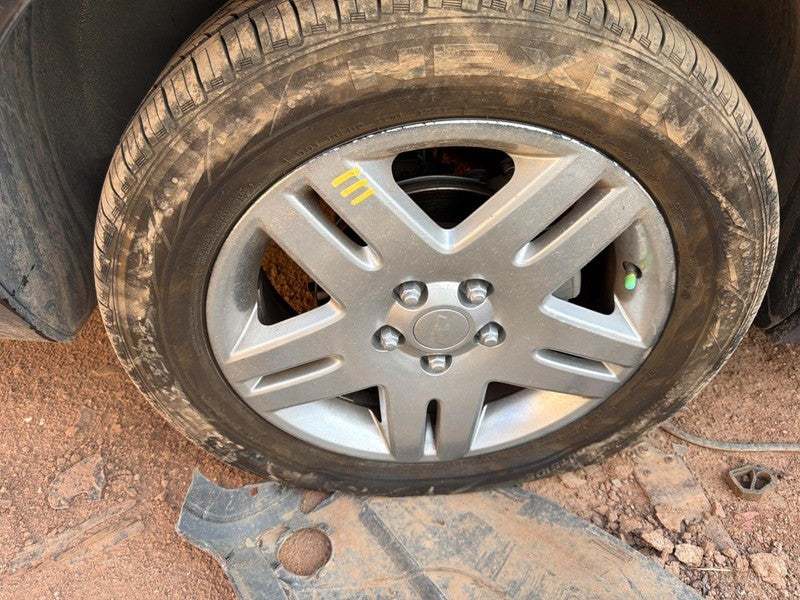 Used Wheel fits: 2013 Chevrolet Impala 17x6-1/2 10 spoke machined fini