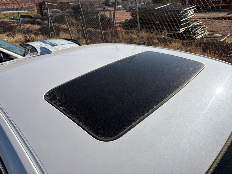 Used Roof Panel Glass fits: 2015 Chevrolet Malibu  Grade A