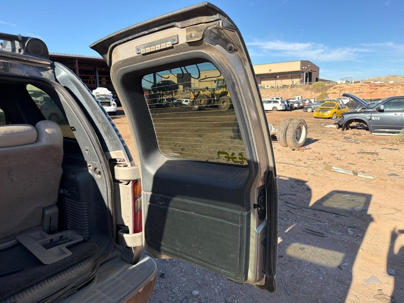 Used Right Rear Cargo Door Assembly Back fits: 2002 Chevrolet Tahoe Ri