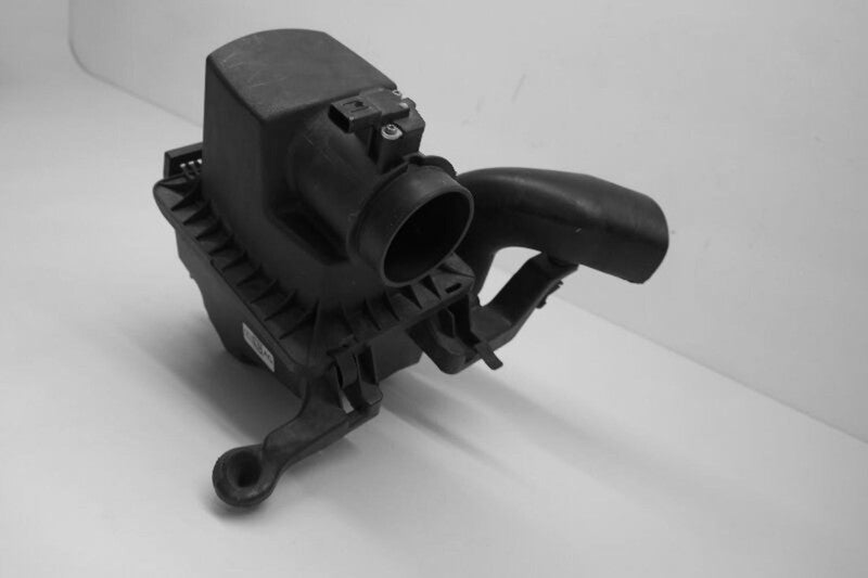 2015 - 2016 Ford Escape Air Cleaner Assembly