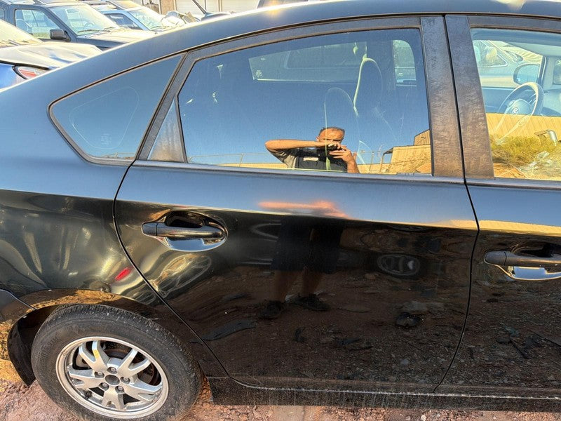 Used Rear Right Door Assembly Rear Side fits: 2010 Toyota Prius electr