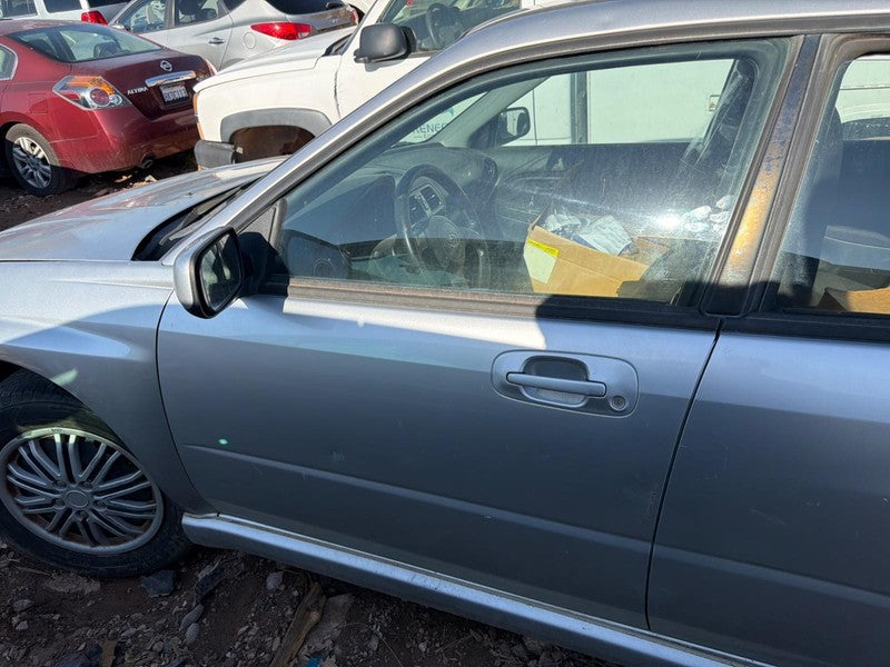 Used Front Left Door Assembly Front fits: 2005 Subaru Impreza electric