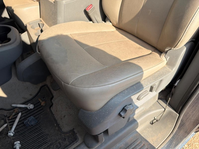 Used Front Left Seat Front fits: 2018 Nissan Nv 3500 bucket Passenger 