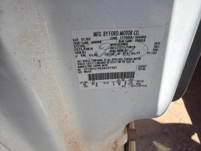 Used Front Right Seat Front fits: 2005 Ford F350SD PICKUP bench split 