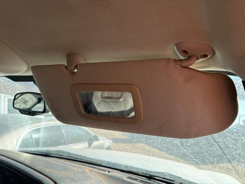 Used Right Sun Visor fits: 2005 Chevrolet Silverado 1500 pickup classi