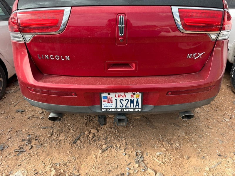 Used Rear Bumper Assembly Rear fits: 2011 Lincoln Mkx park assist w/to
