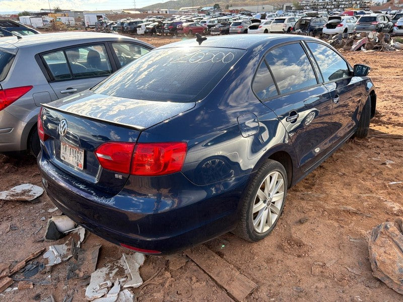 2014 Volkswagen Jetta Glove Box