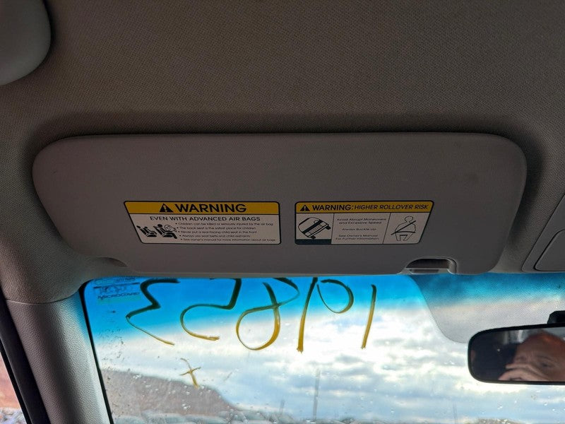 Used Left Sun Visor fits: 2014 Kia Soul illuminated w/o panoramic sunr