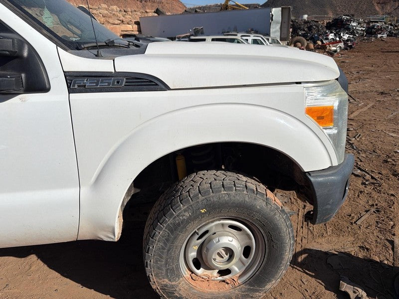 Used Front Right Fender fits: 2016 Ford F350SD PICKUP Front w/o wheel 