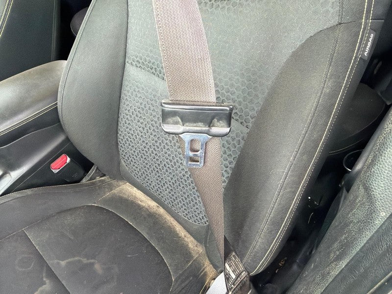 Used Front Left Seat Belt Front fits: 2014 Kia Soul driver retractor F