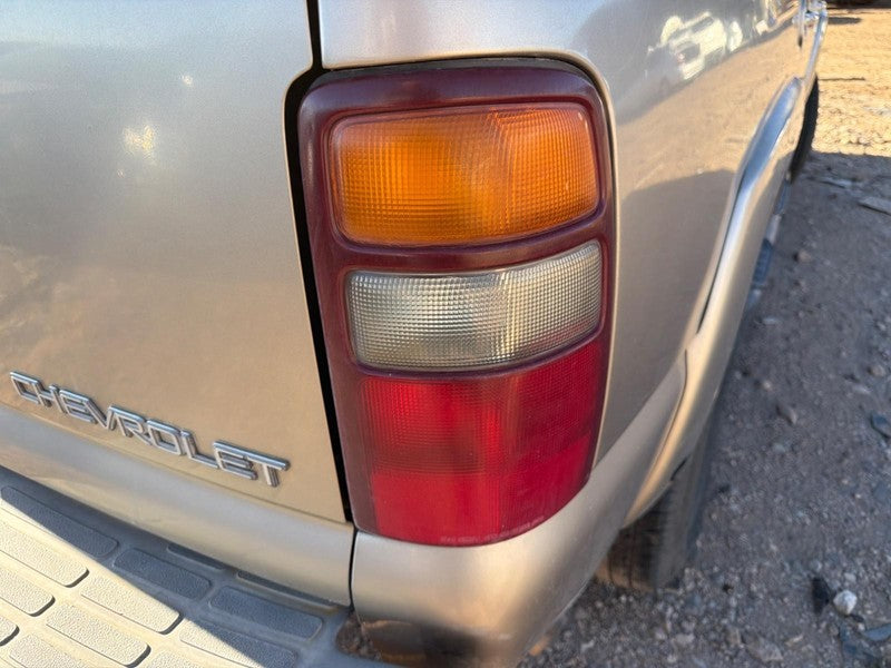Used Right Tail Light Assembly fits: 2002 Chevrolet Tahoe Right Grade 