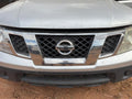 Used Front Grille fits: 2013 Nissan Frontier chrome Front Grade B
