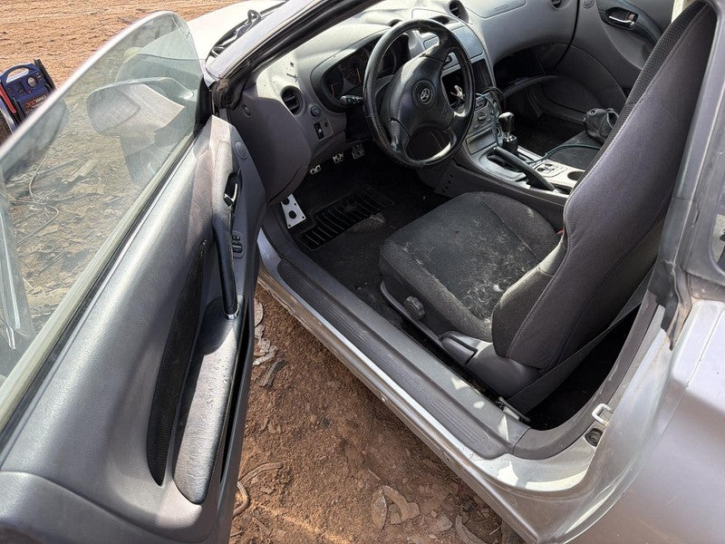 Used Seat Front fits: 2001 Toyota Celica Seat Front Grade A
