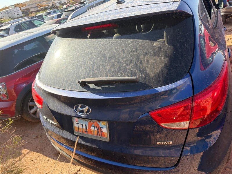 Used Deck Lid fits: 2015 Hyundai Tucson privacy tint glass incandescen